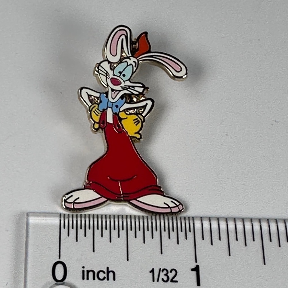 ROGER RABBIT Who Framed Roger Rabbit Disney Pin Trading 2010 Red Overalls BowTie - Picture 2 of 6
